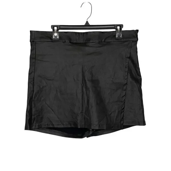 Fashion Nova Shorts Fashion Nova Plus Size 2x Black Front Wrap